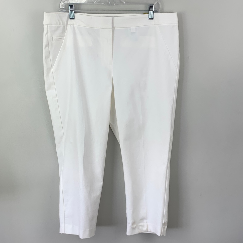 Alfani Core Fashion Comfort Waist Capri Pants NEW! - Picture 3 of 9